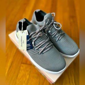 Tommy Bahama Golf Sneakers